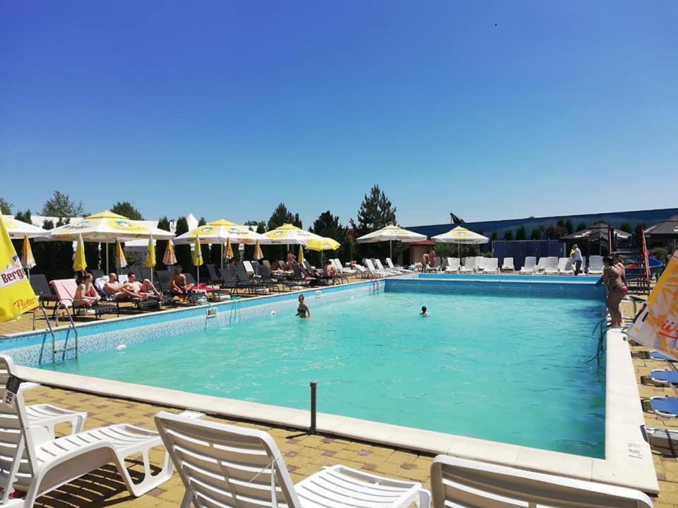Aqua Party Hotel Viktóriaváros Kültér fotó