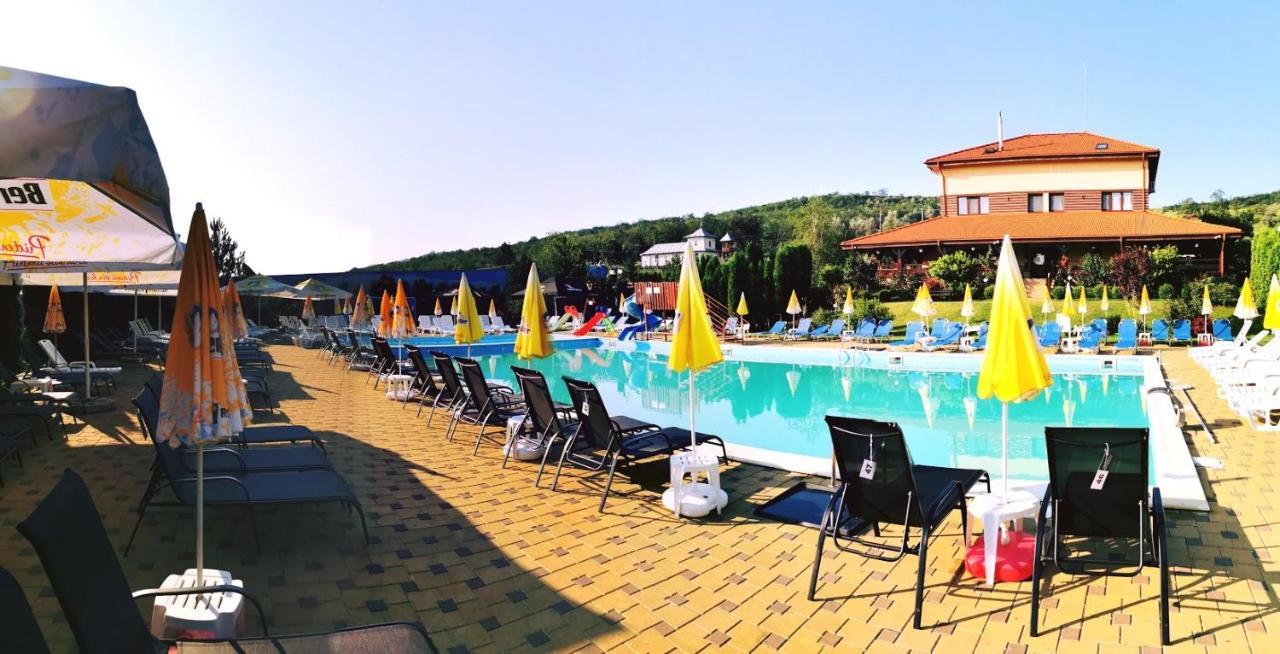 Aqua Party Hotel Viktóriaváros Kültér fotó