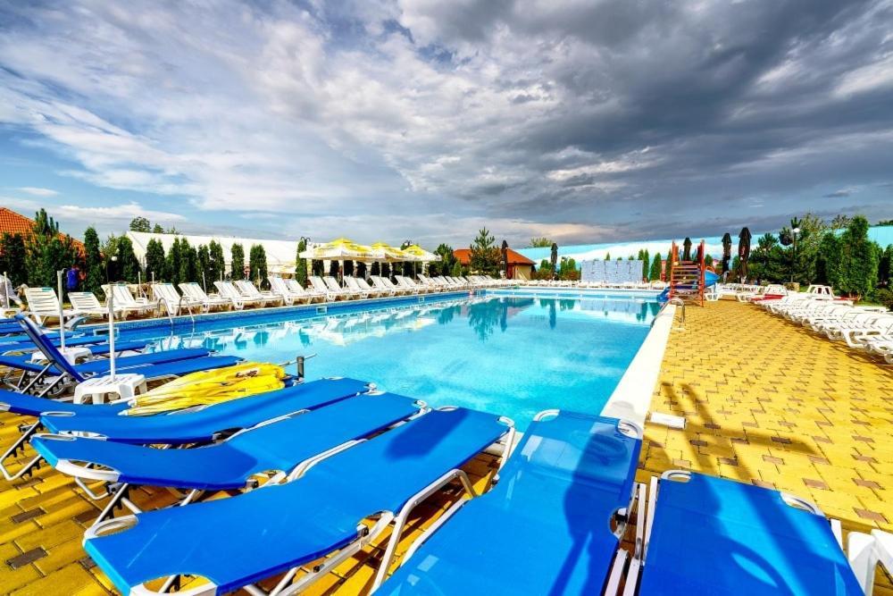 Aqua Party Hotel Viktóriaváros Kültér fotó
